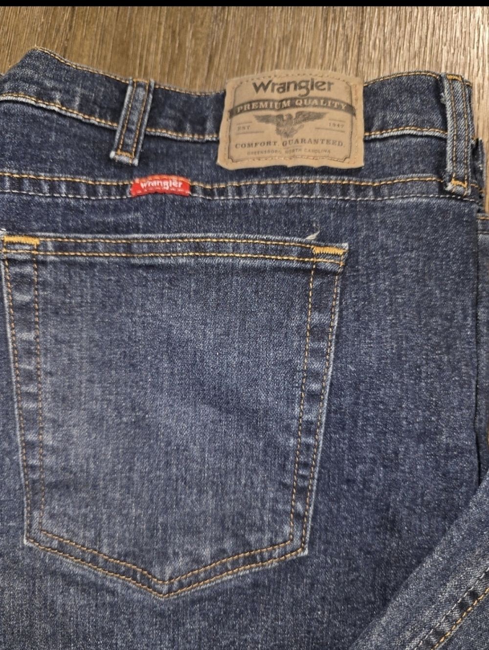 Wrangler Sz. 48x30 Darkwash Jeans